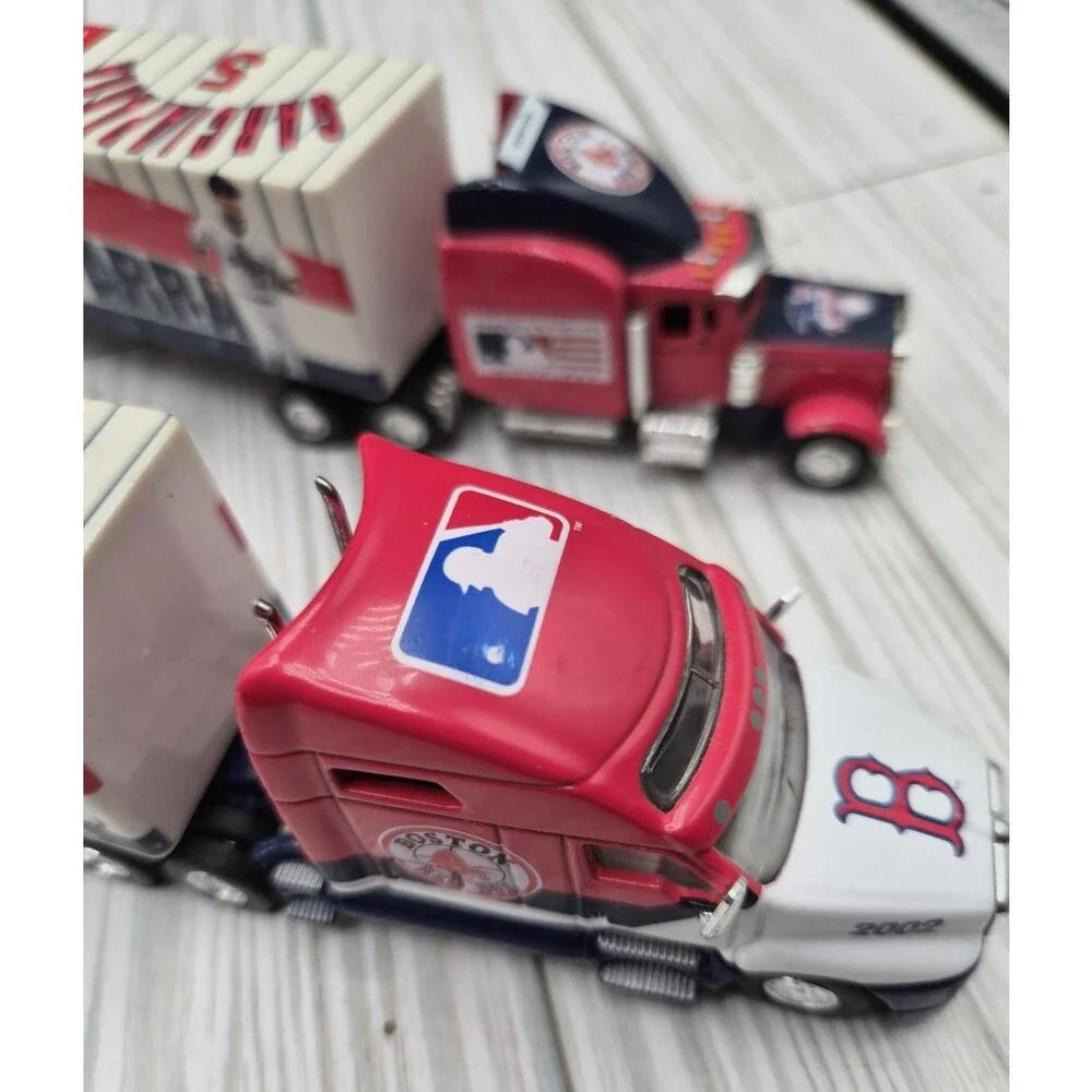 2 Vintage Boston Red Sox Fleer Team Collectibles Nomar Manny Tractor Trailer 1:8